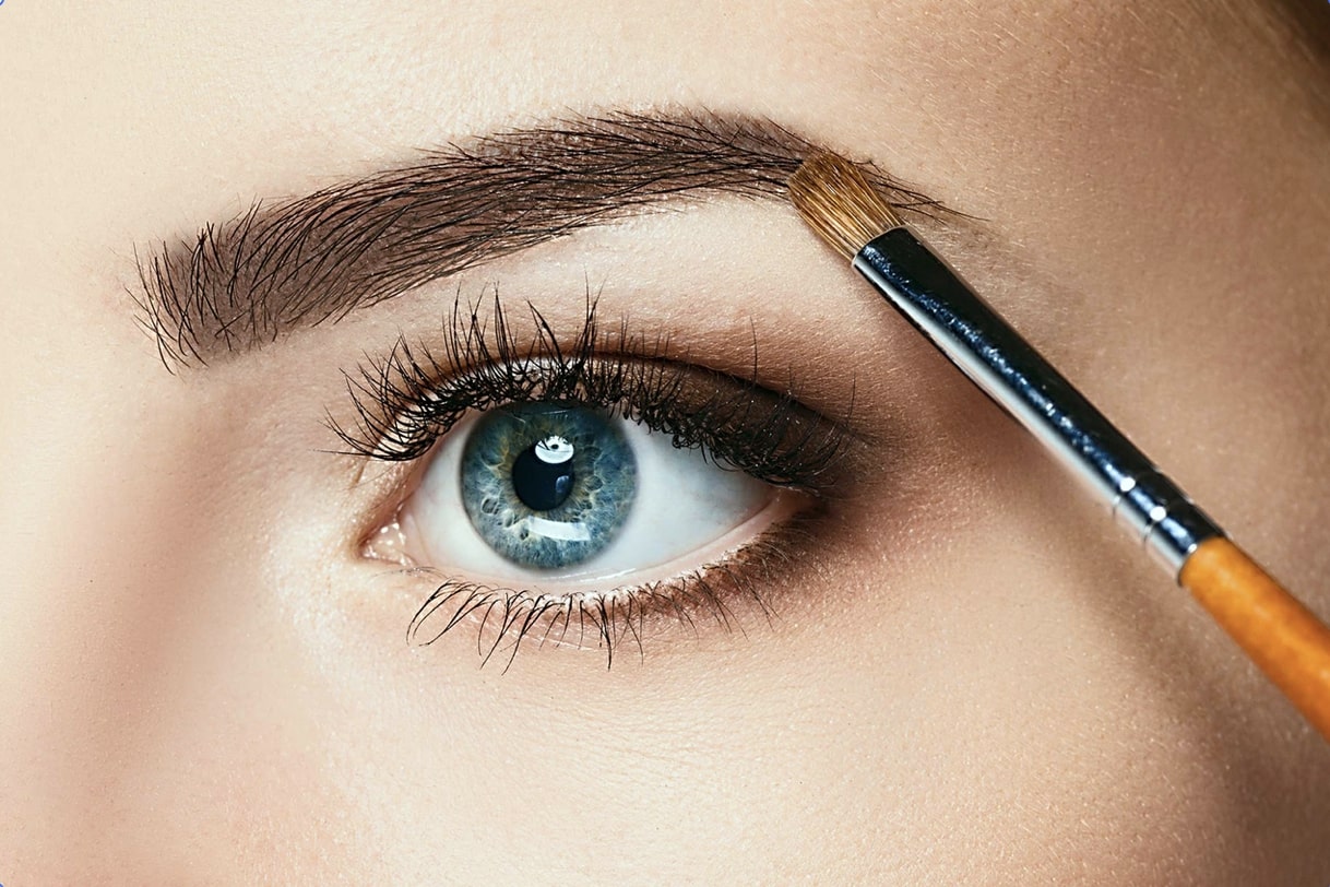 enhancing-beauty-through-the-use-of-natural-eyelash-extensions-3